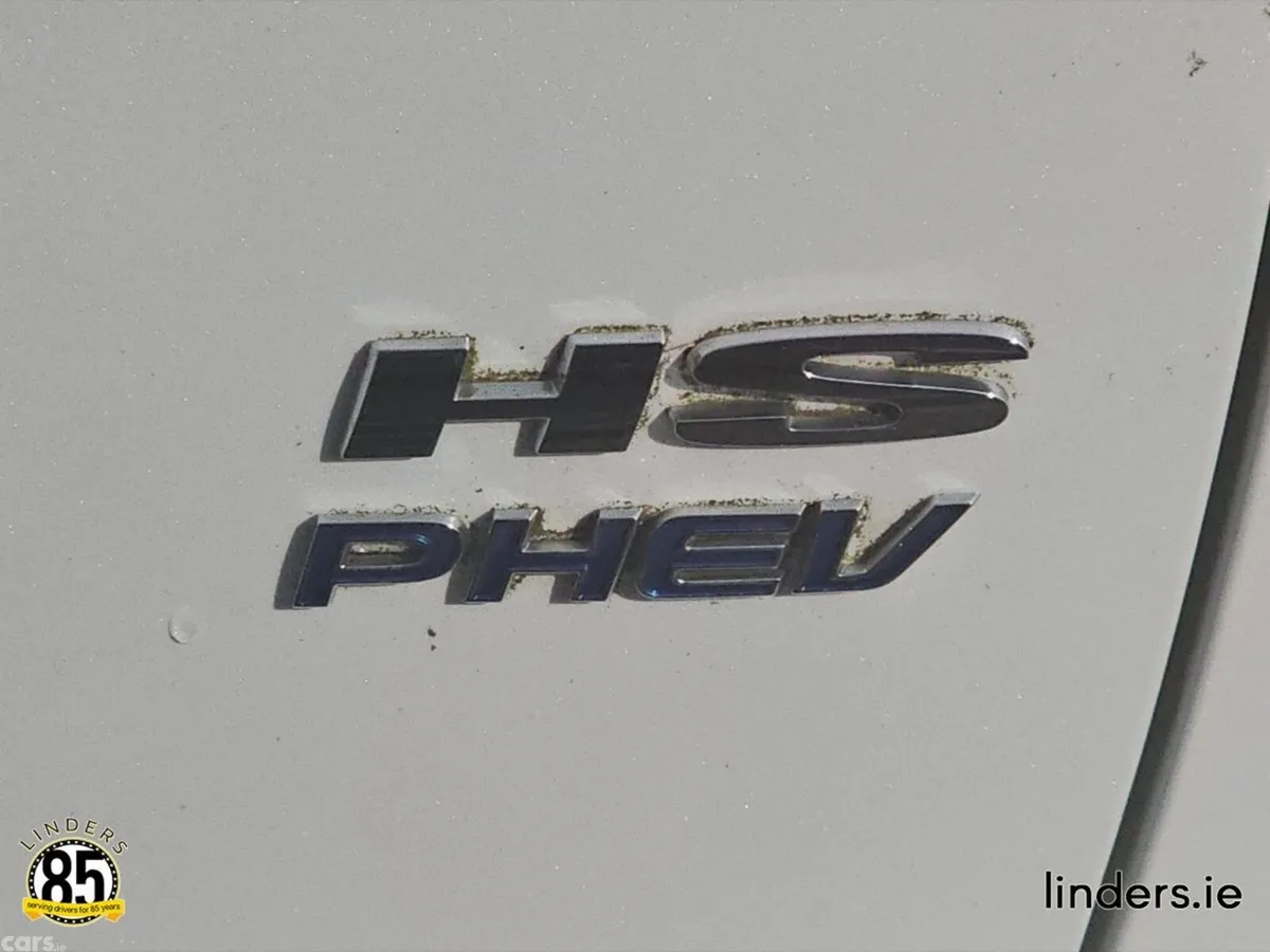 MG HS Hatchback, Petrol Plug-in Hybrid, 2023, White