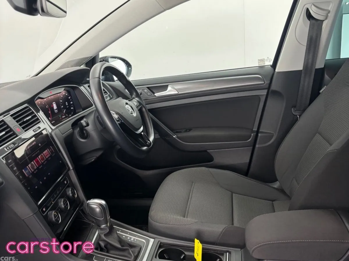 Volkswagen Golf Hatchback, Petrol, 2019, Black