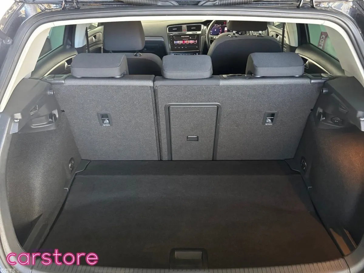 Volkswagen Golf Hatchback, Petrol, 2019, Black