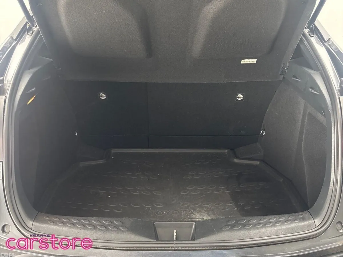 Toyota C-HR Hatchback, Petrol Hybrid, 2019, Grey