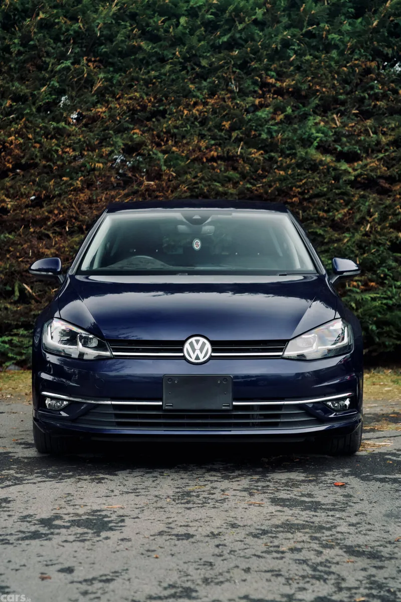 Volkswagen Golf Hatchback, Petrol, 2017, Blue