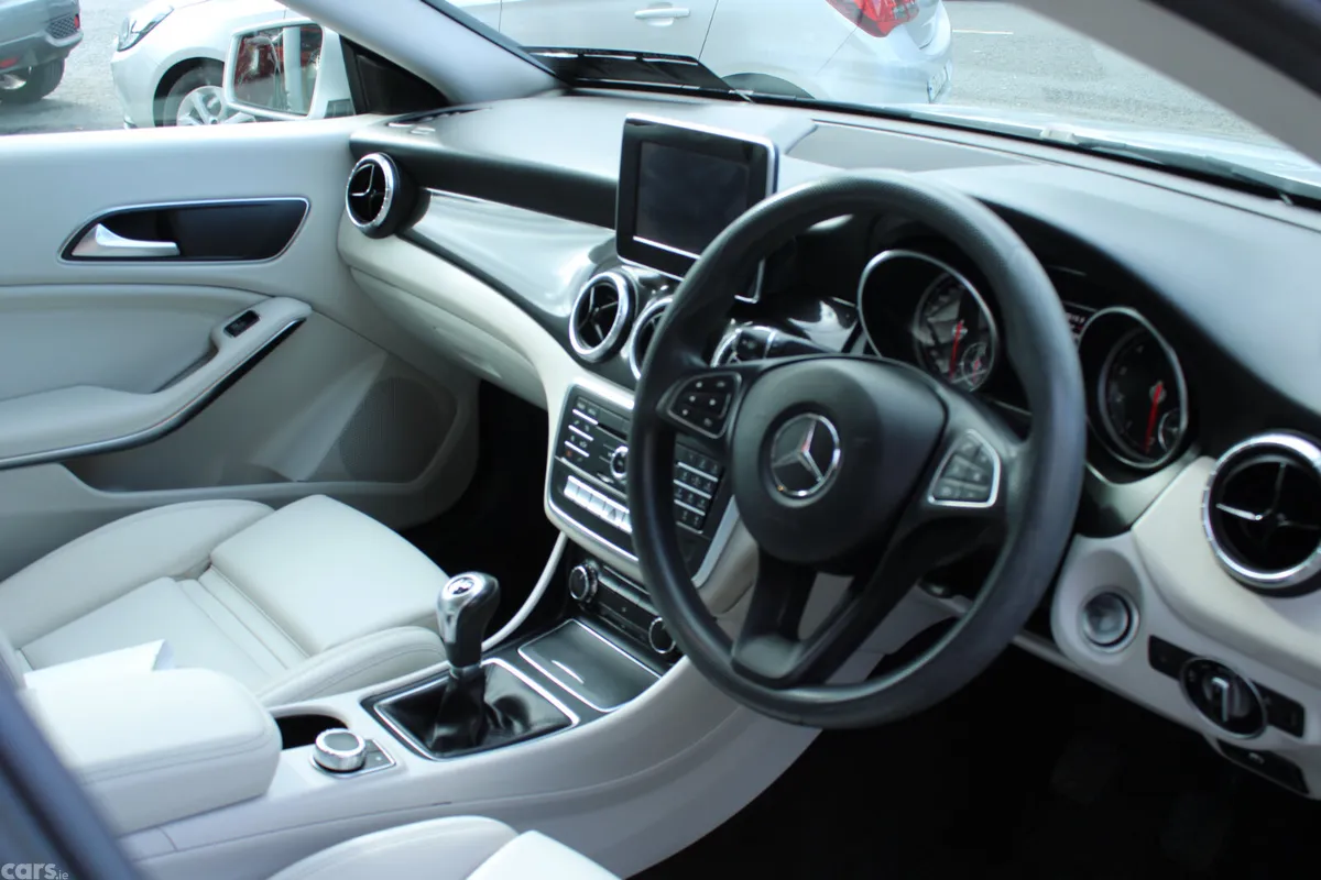 Mercedes-Benz CLA Saloon, Petrol, 2017, Grey