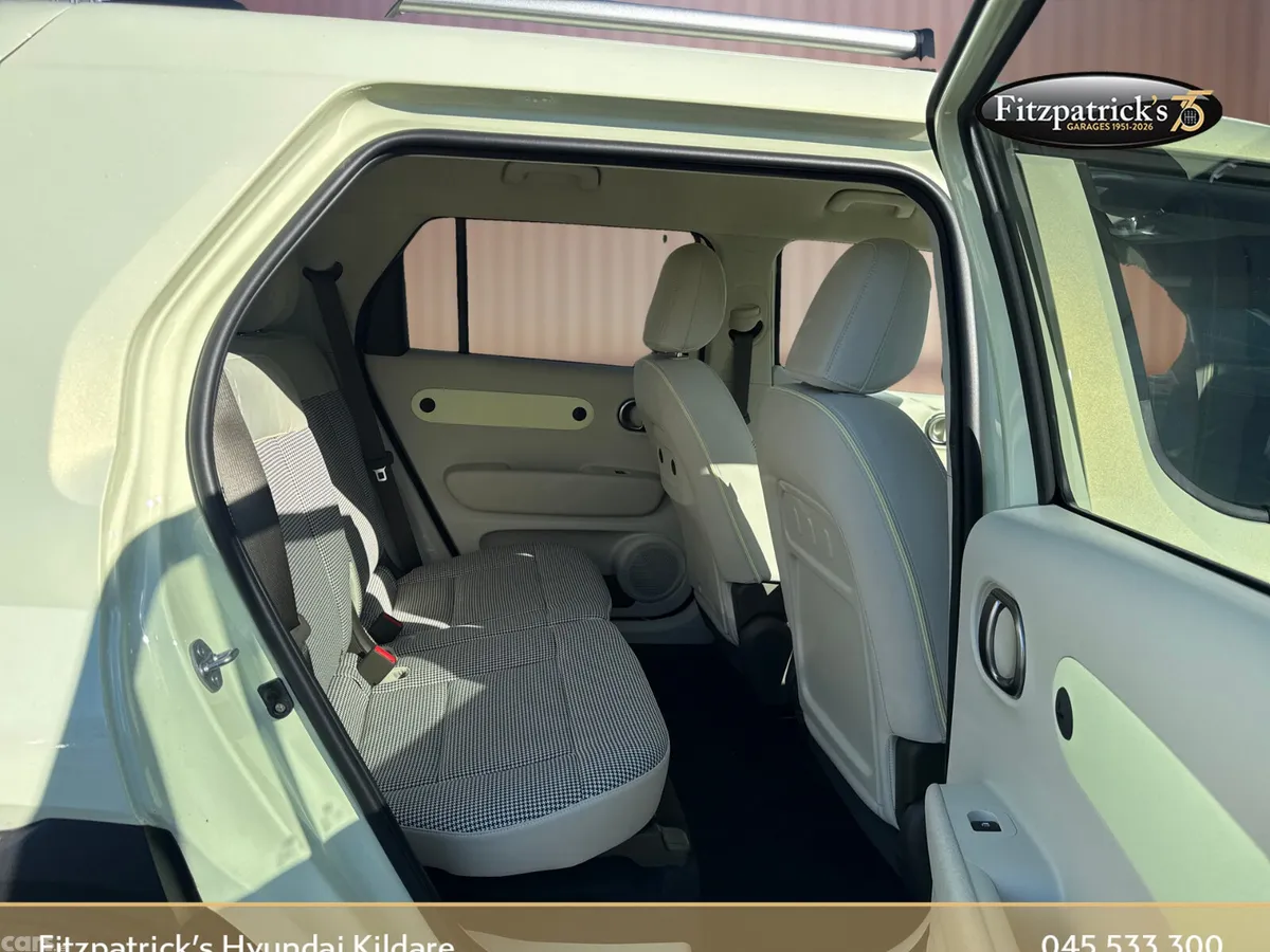Hyundai INSTER MPV, Electric, 2026, Yellow