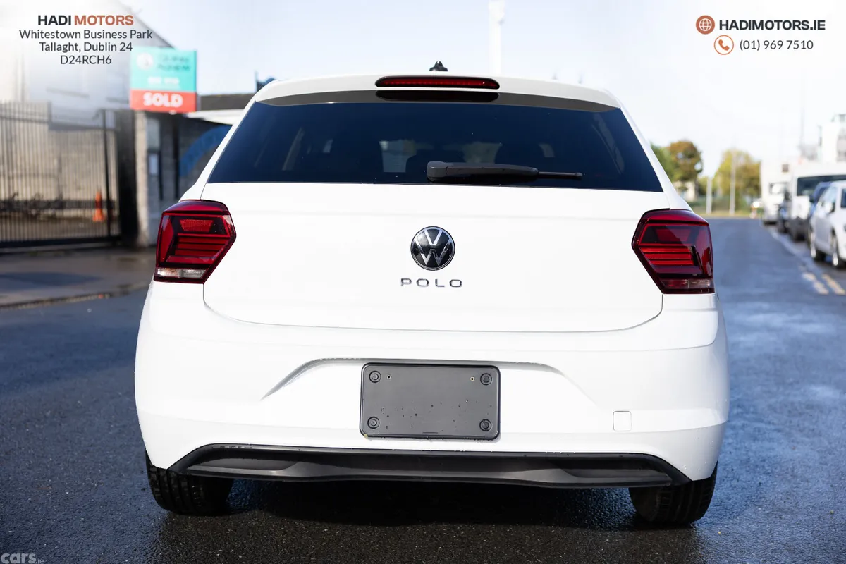 Volkswagen Polo Hatchback, Petrol, 2021, White