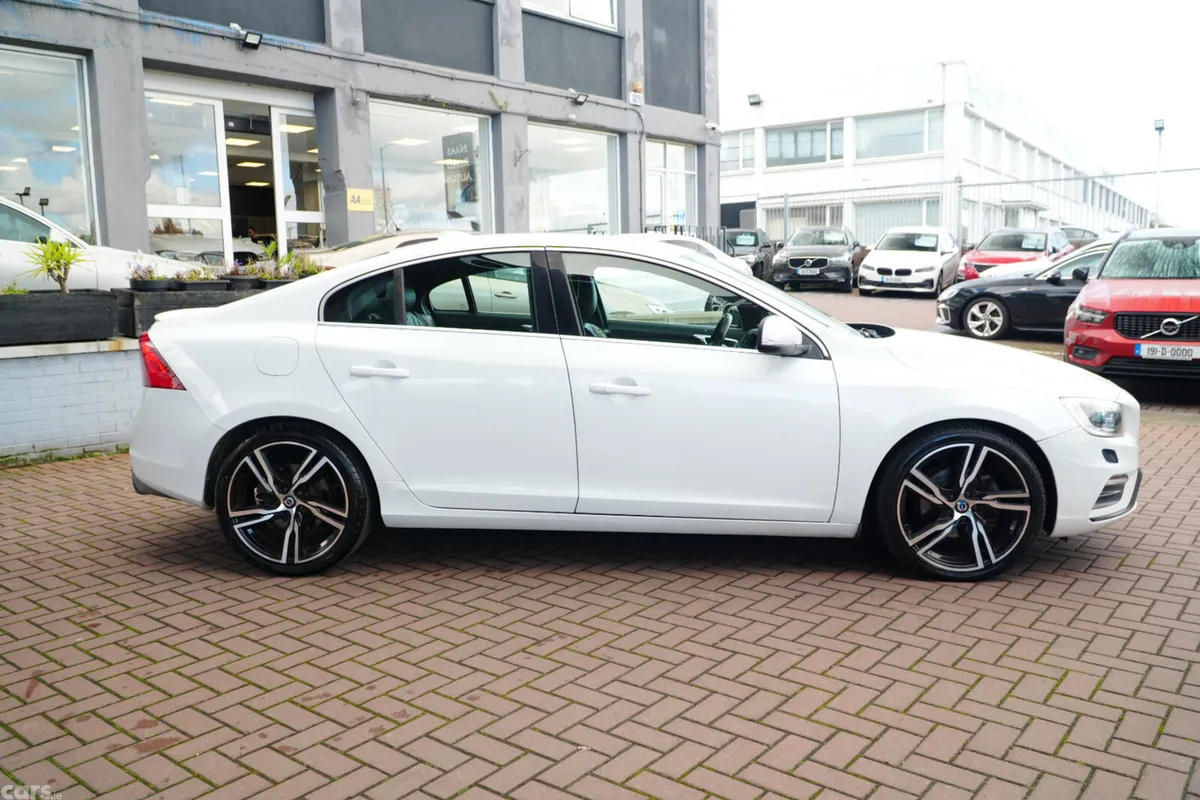 Volvo S60 Saloon, Diesel, 2016, White
