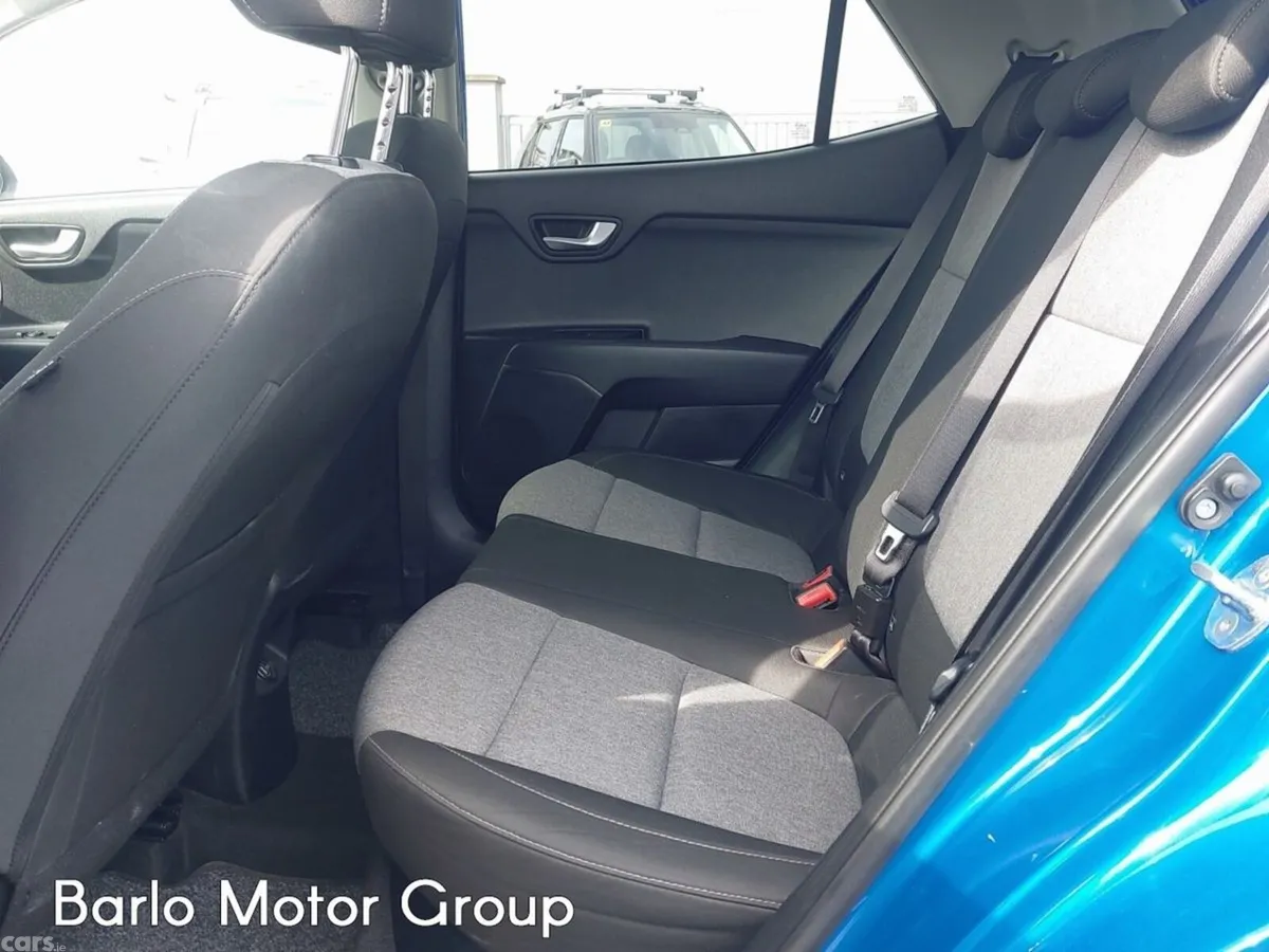 Kia Stonic Estate, Petrol, 2022, Blue