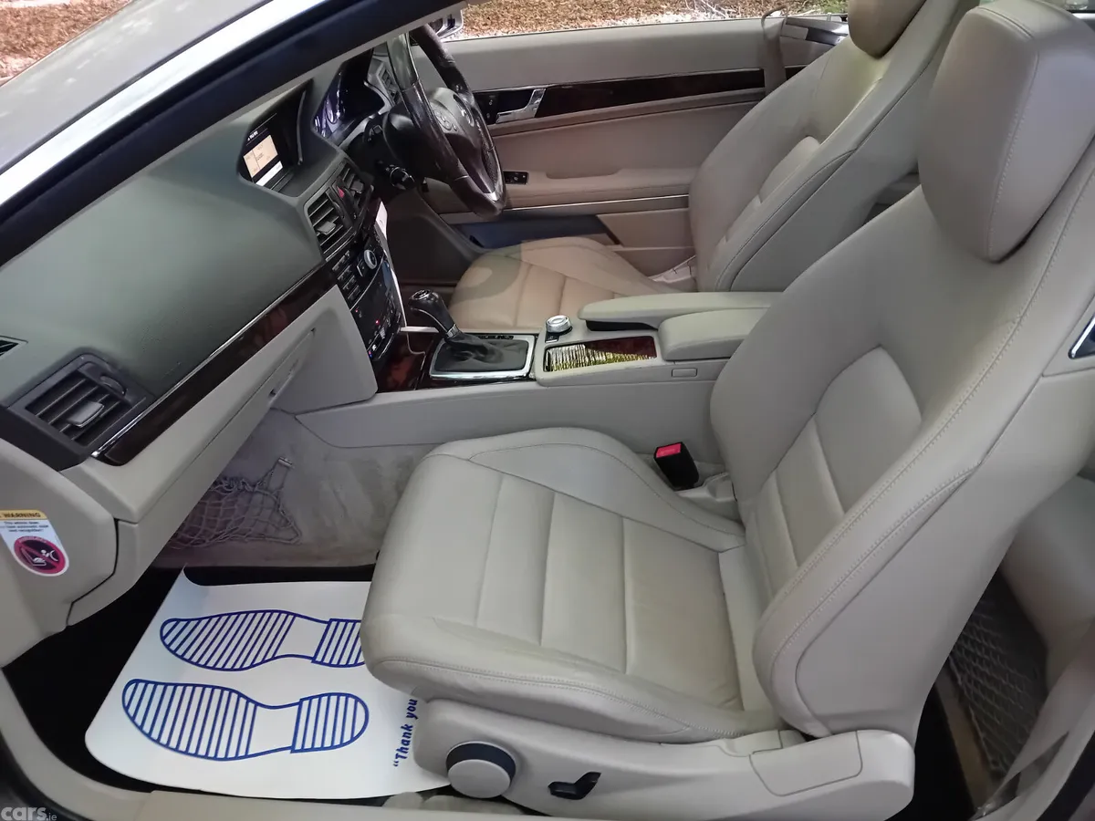 Mercedes-Benz E-Class Coupe, Diesel, 2011, Beige