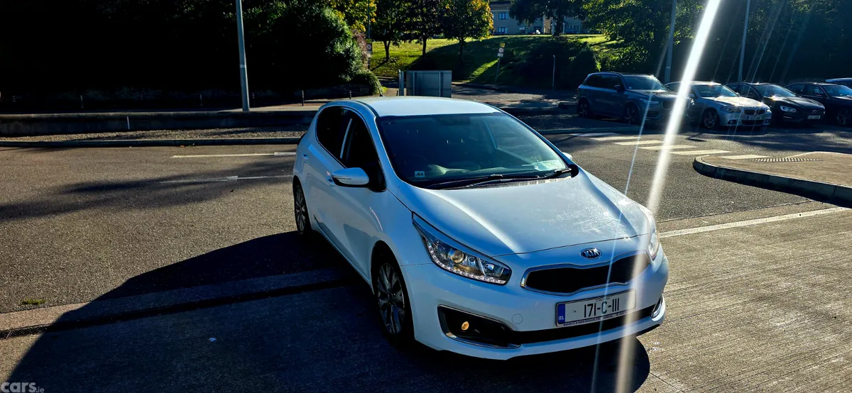 Kia Ceed Hatchback, Diesel, 2017, White