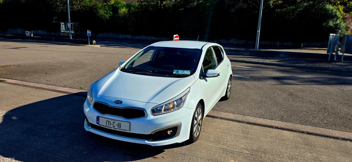 Kia Ceed Hatchback, Diesel, 2017, White