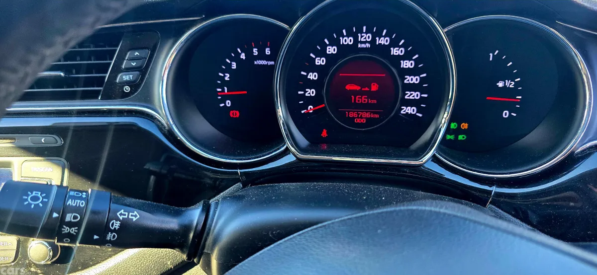 Kia Ceed Hatchback, Diesel, 2017, White