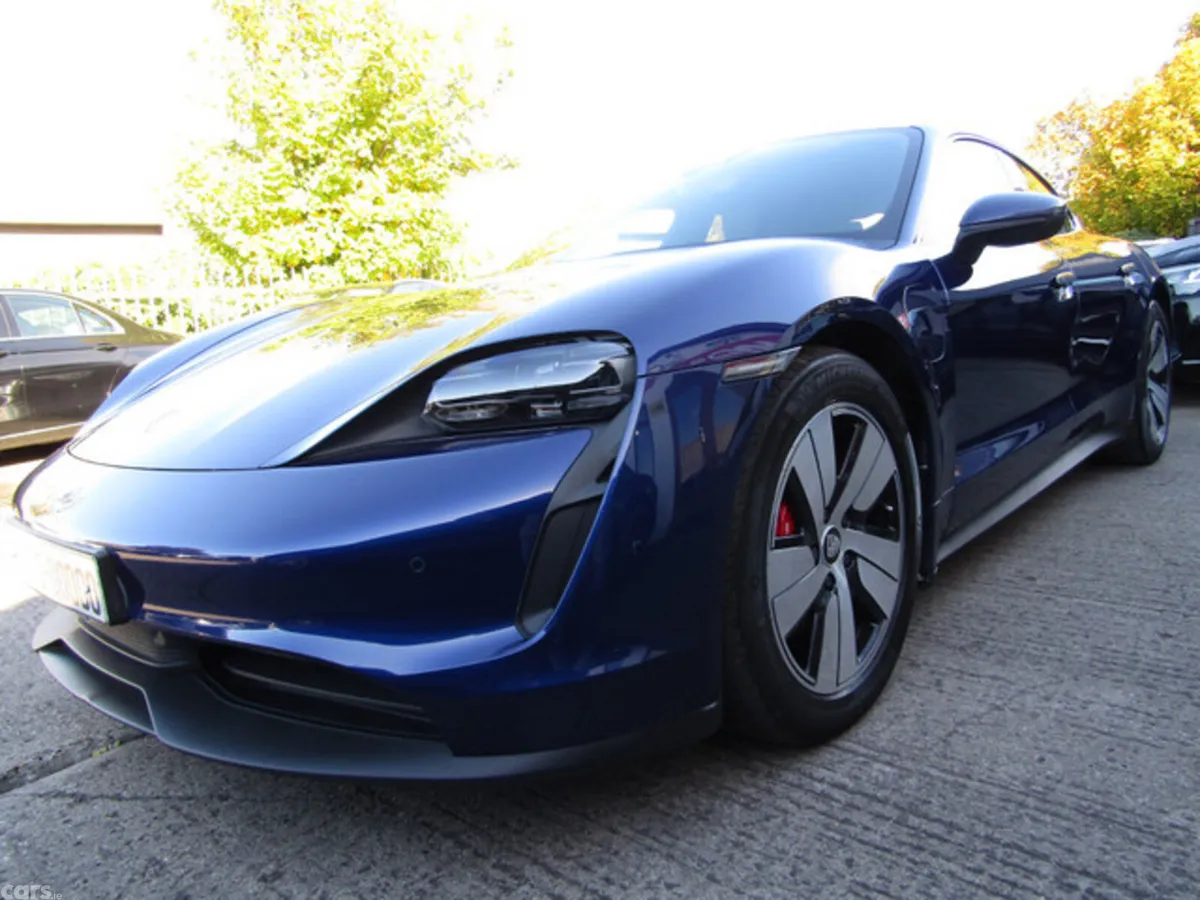 Porsche Taycan Saloon, Electric, 2023, Blue
