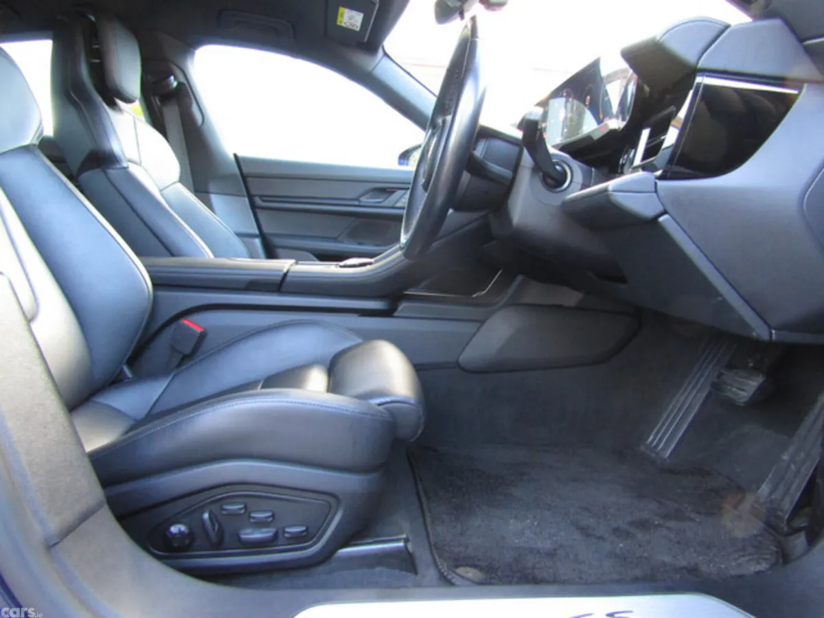 Porsche Taycan Saloon, Electric, 2023, Blue