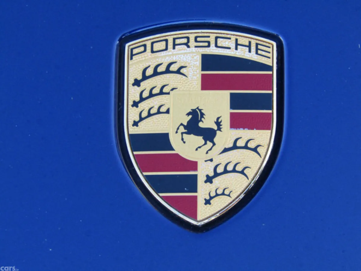 Porsche Taycan Saloon, Electric, 2023, Blue