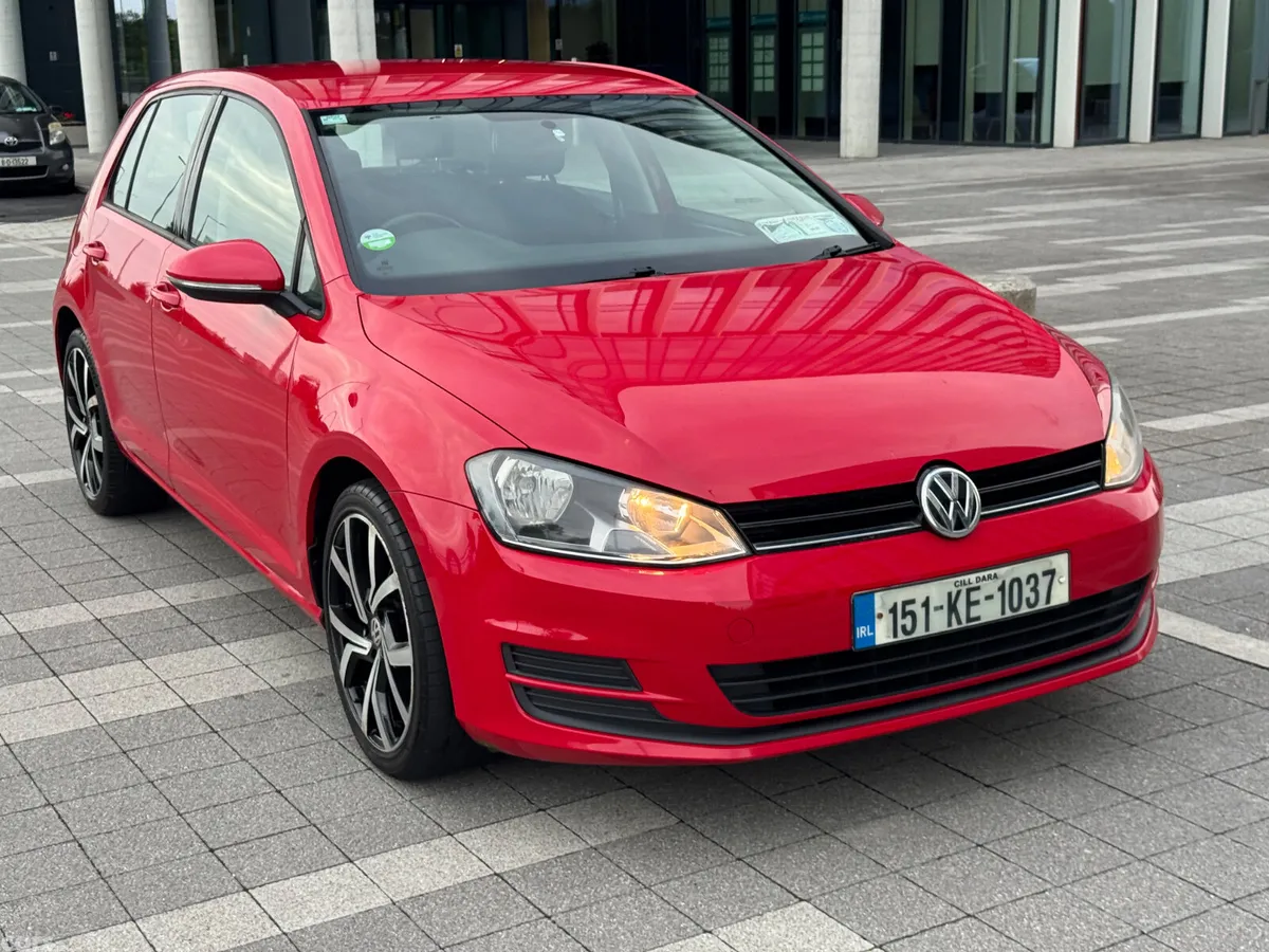 Volkswagen Golf Estate, Diesel, 2015, Red