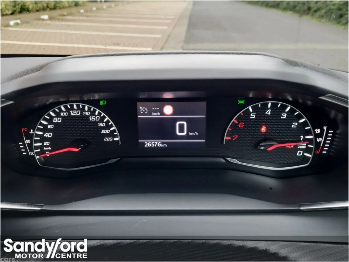 Peugeot 208 Hatchback, Petrol, 2022, Grey