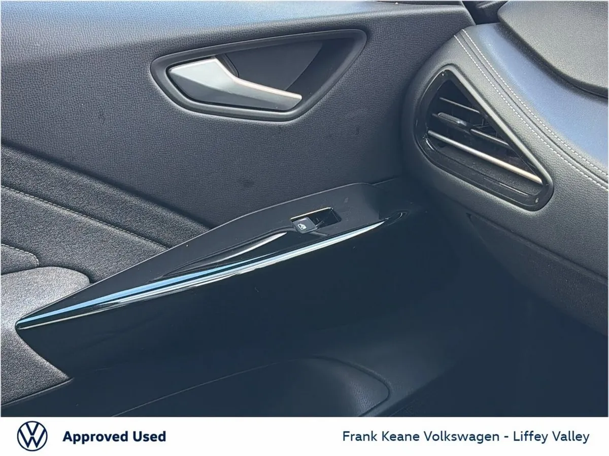 Volkswagen ID.3 Hatchback, Electric, 2023, Red