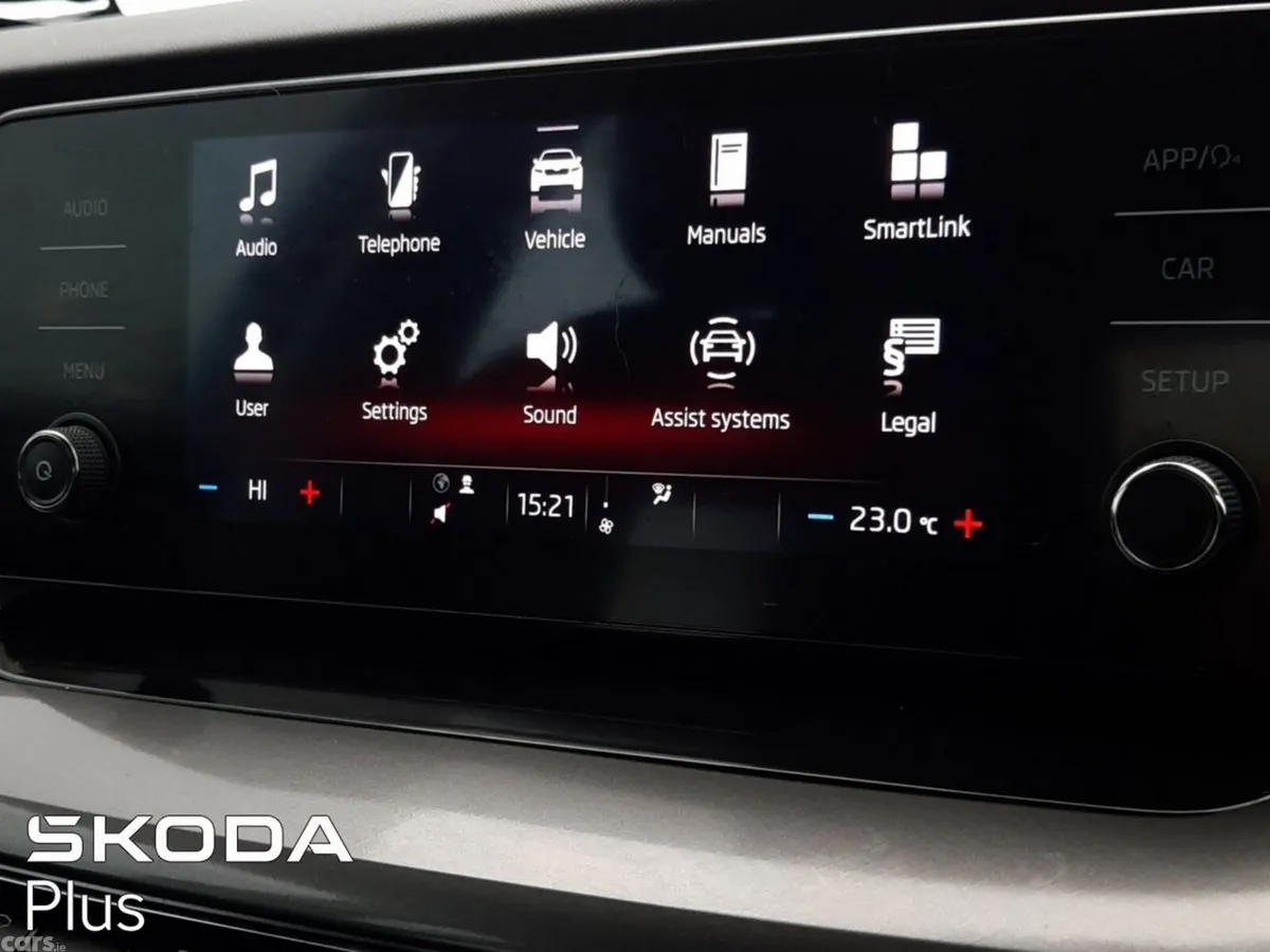 Skoda Octavia Saloon, Diesel, 2024, Black