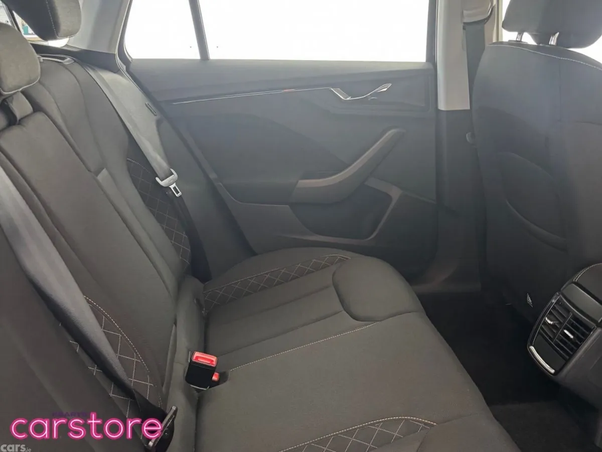 Skoda Kamiq Hatchback, Petrol, 2024, Black