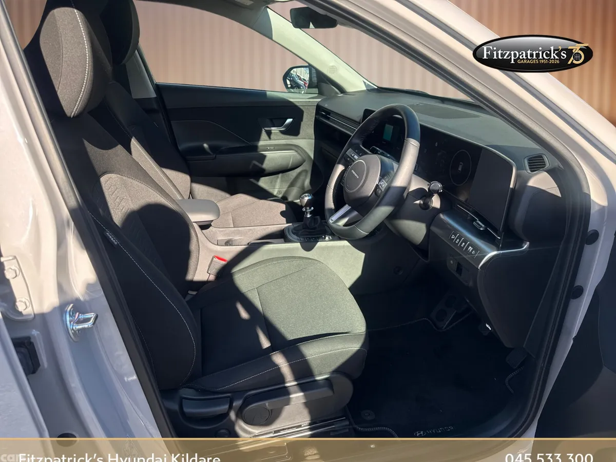 Hyundai KONA MPV, Petrol, 2026, Grey