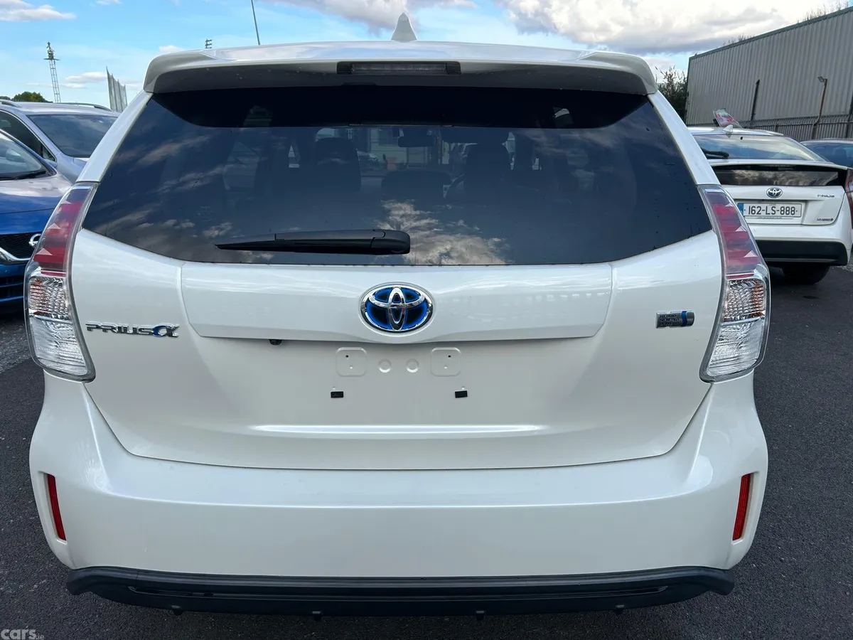 Toyota Prius MPV, Petrol Hybrid, 2020, White