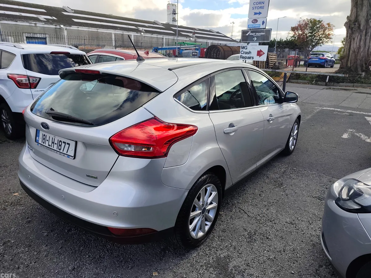 Ford Focus Hatchback, Petrol, 2018, Grey