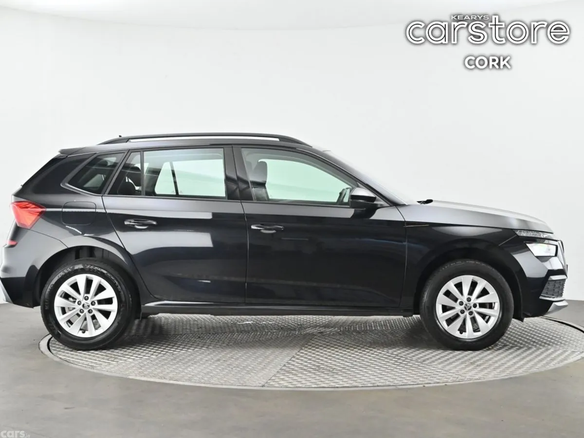 Skoda Kamiq Hatchback, Petrol, 2024, Black