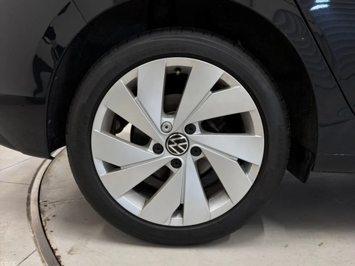 Volkswagen Golf Hatchback, Petrol, 2025, Black