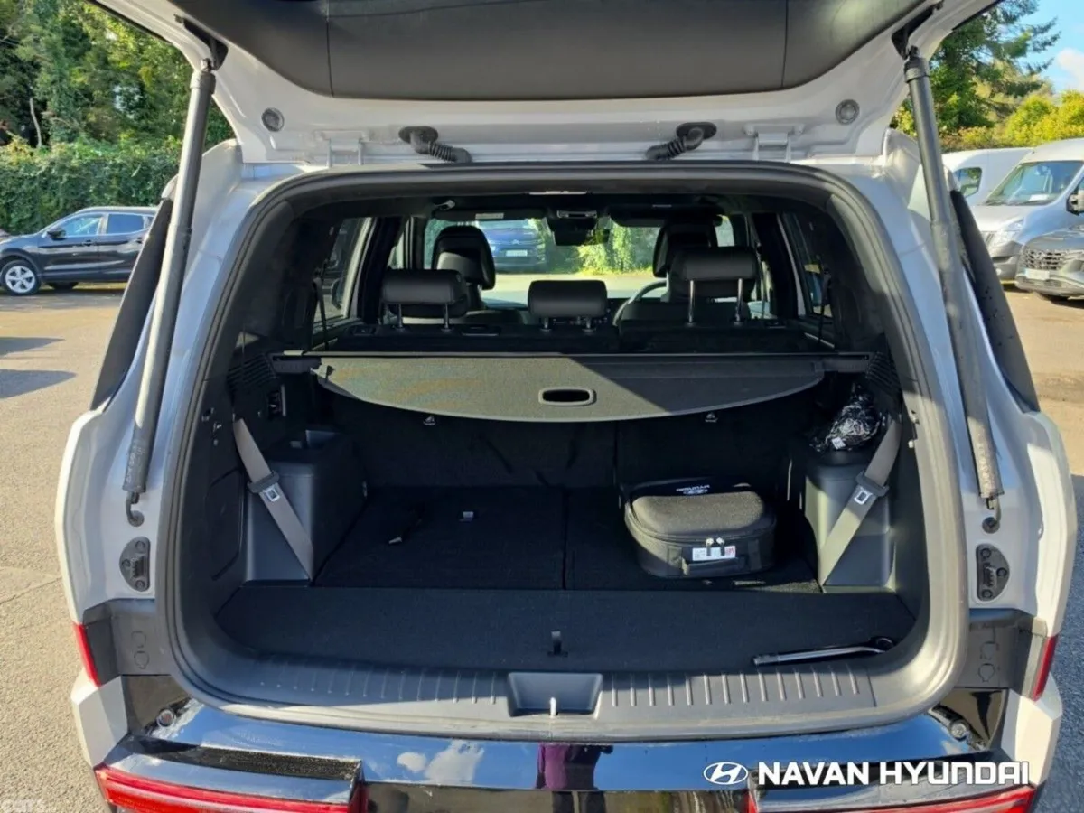 Hyundai Santa Fe SUV, Petrol Plug-in Hybrid, 2026, Grey