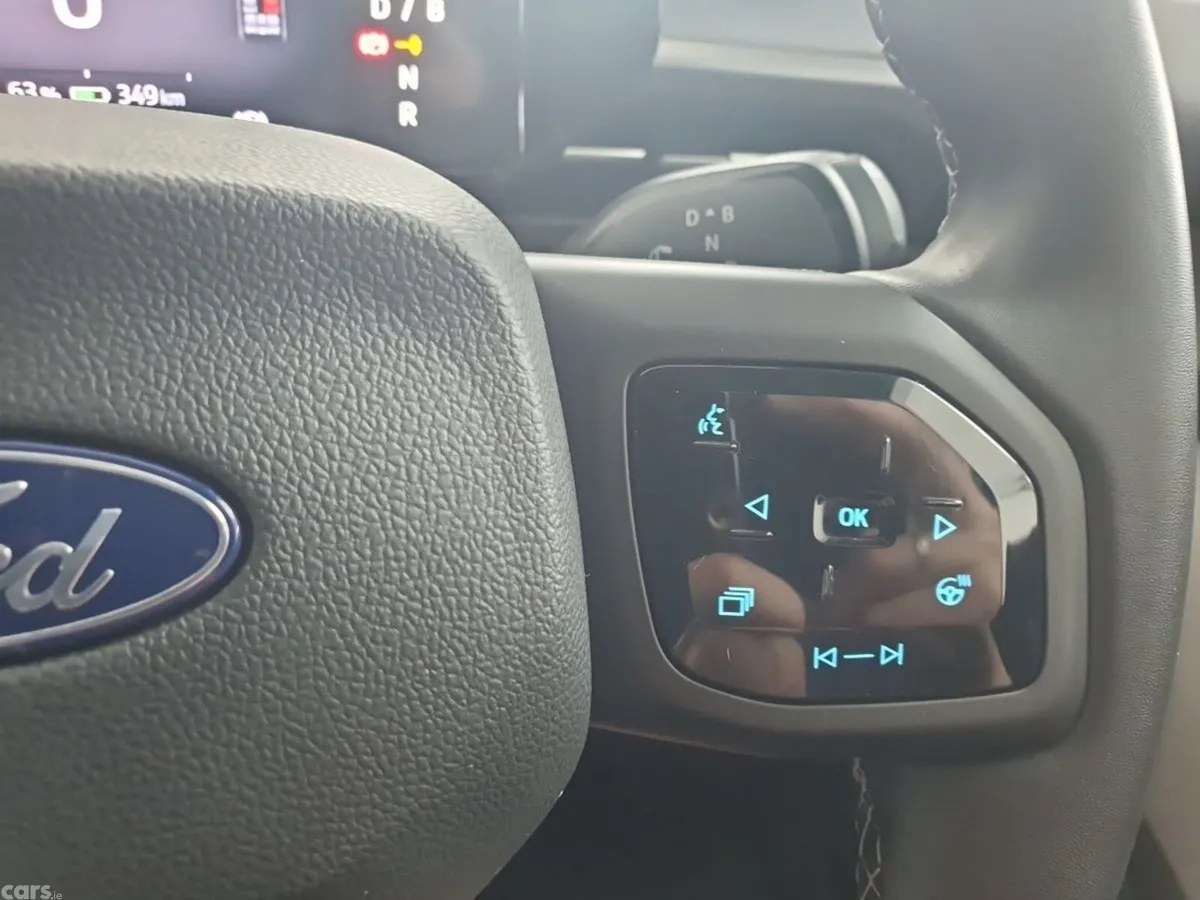 Ford Capri SUV, Electric, 2025, Grey