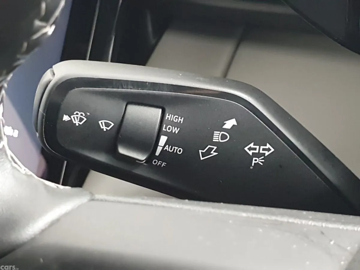 Ford Capri SUV, Electric, 2025, Grey