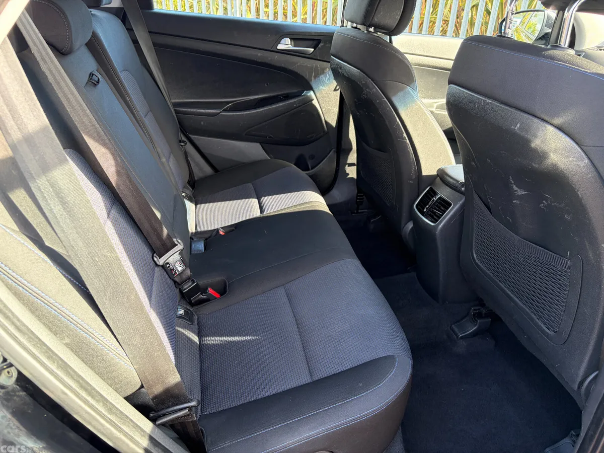 Hyundai Tucson SUV, Diesel, 2017, Black
