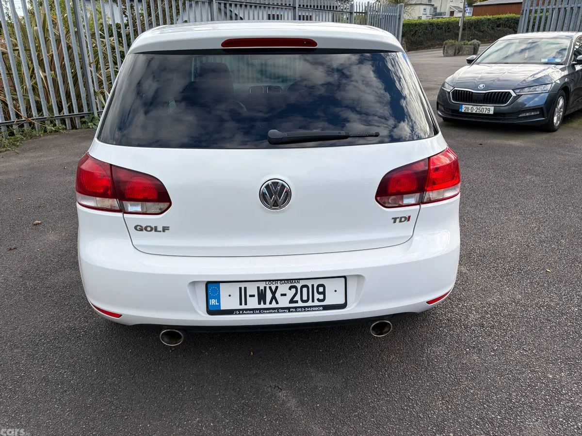 Volkswagen Golf Hatchback, Diesel, 2011, White