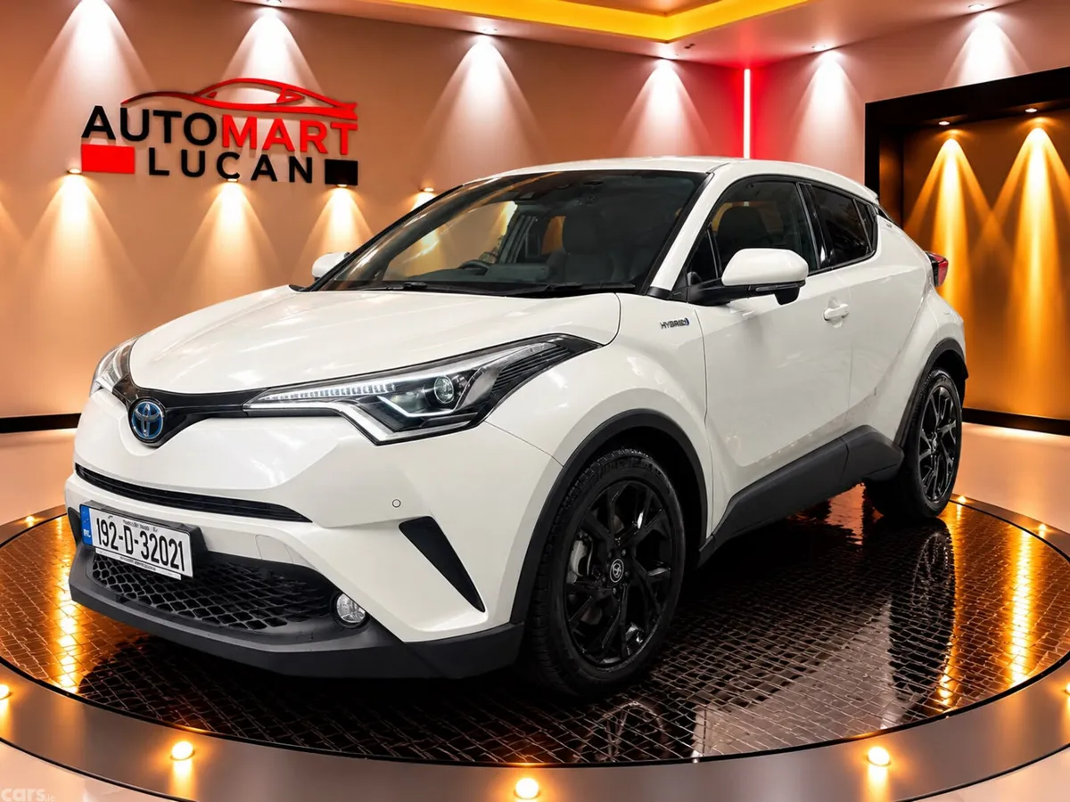 Toyota C-HR SUV, Petrol Hybrid, 2019, White