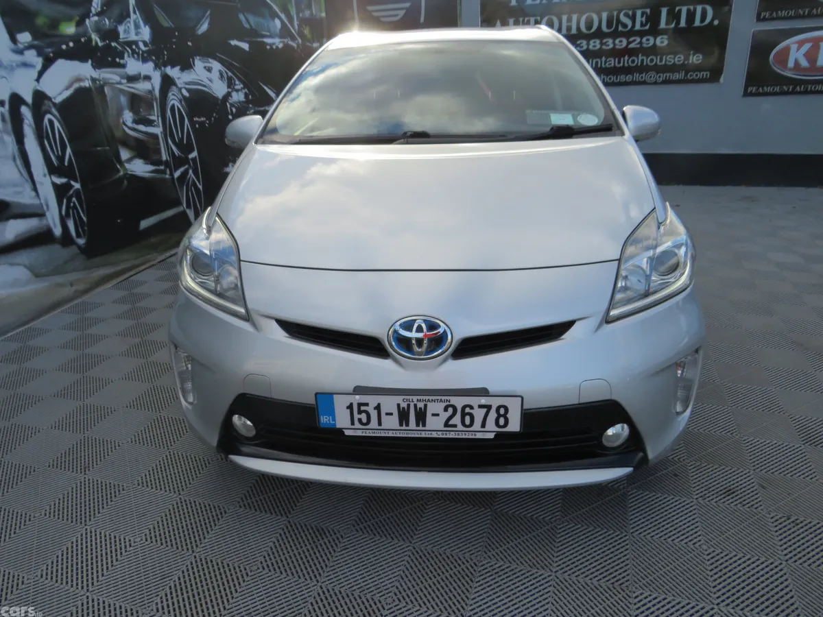 Toyota Prius Hatchback, Petrol Hybrid, 2015, Silver