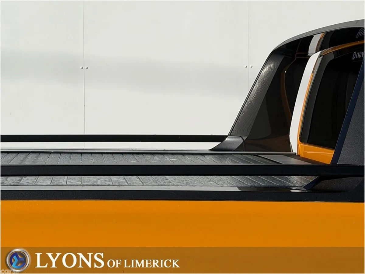 Ford Ranger MPV, Diesel, 2023, Orange