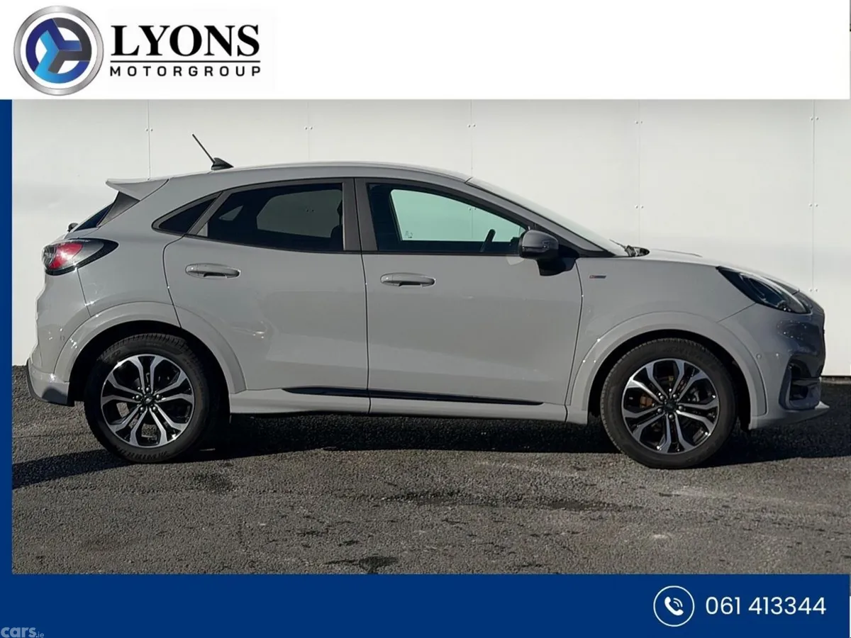 Ford Puma MPV, Petrol Hybrid, 2022, Grey