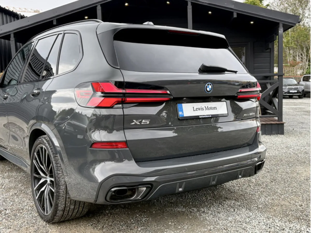 BMW X5 Estate, Petrol Hybrid, 2026, Grey