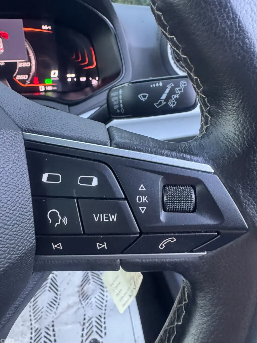 SEAT Arona SUV, Petrol, 2025, Grey