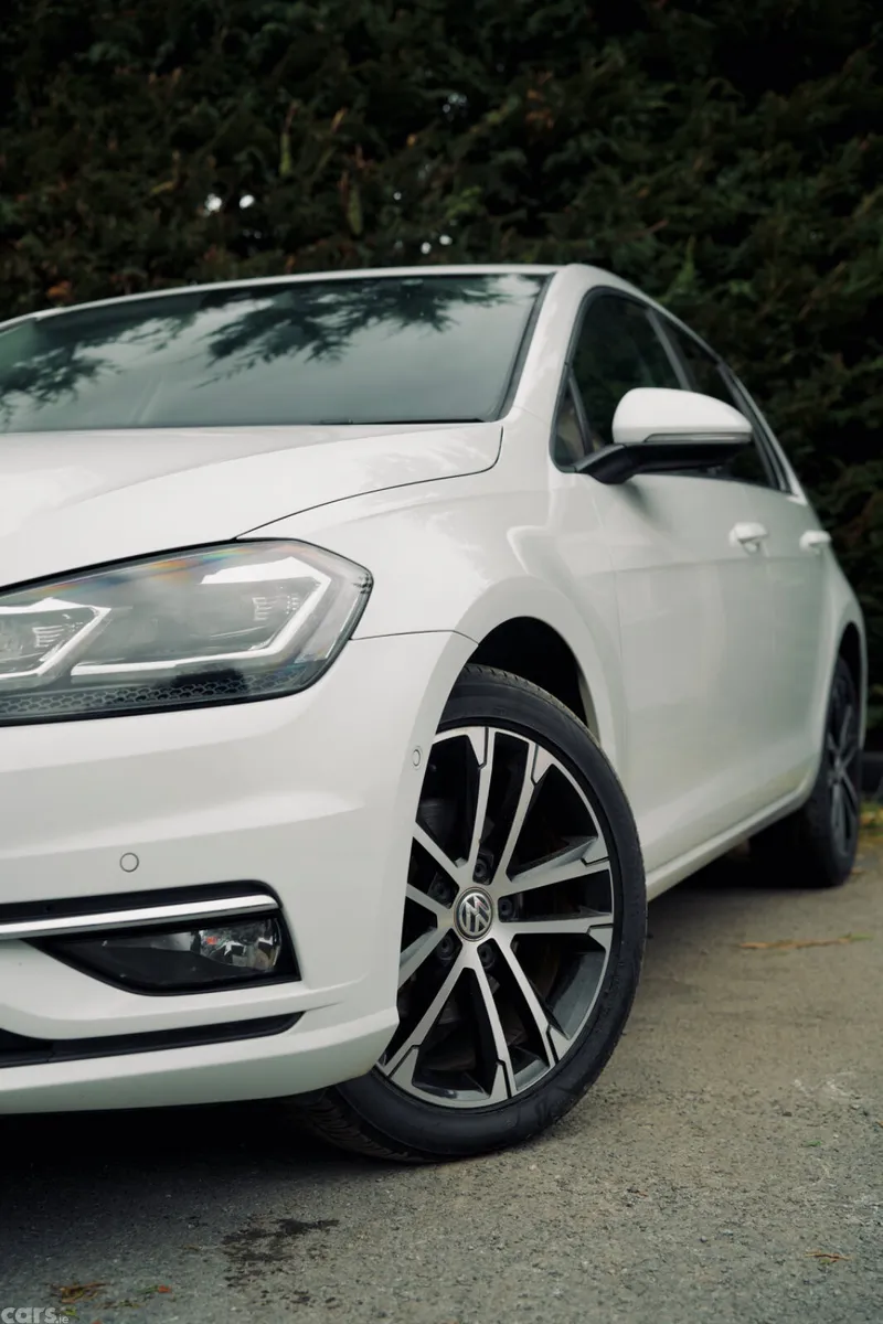 Volkswagen Golf Hatchback, Diesel, 2019, White