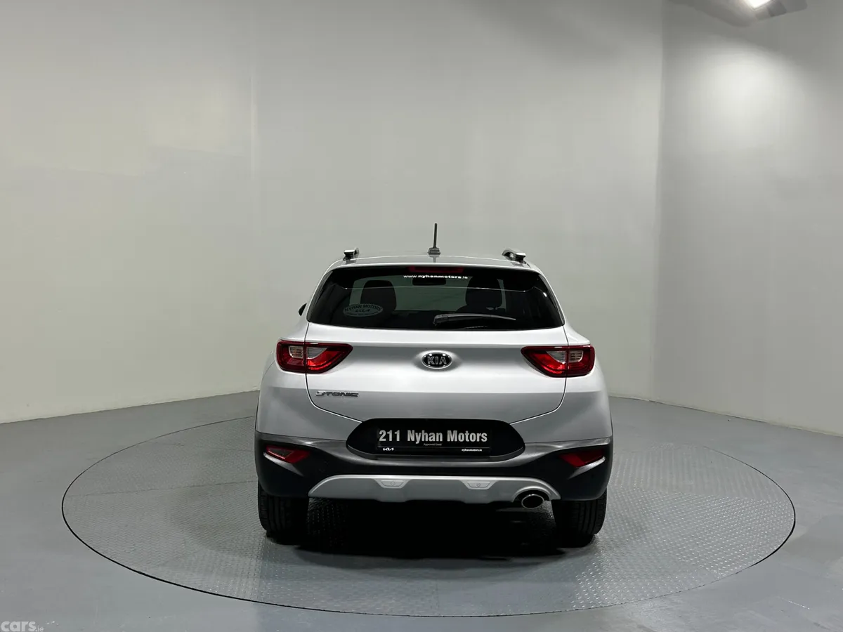 Kia Stonic Hatchback, Petrol, 2021, Grey