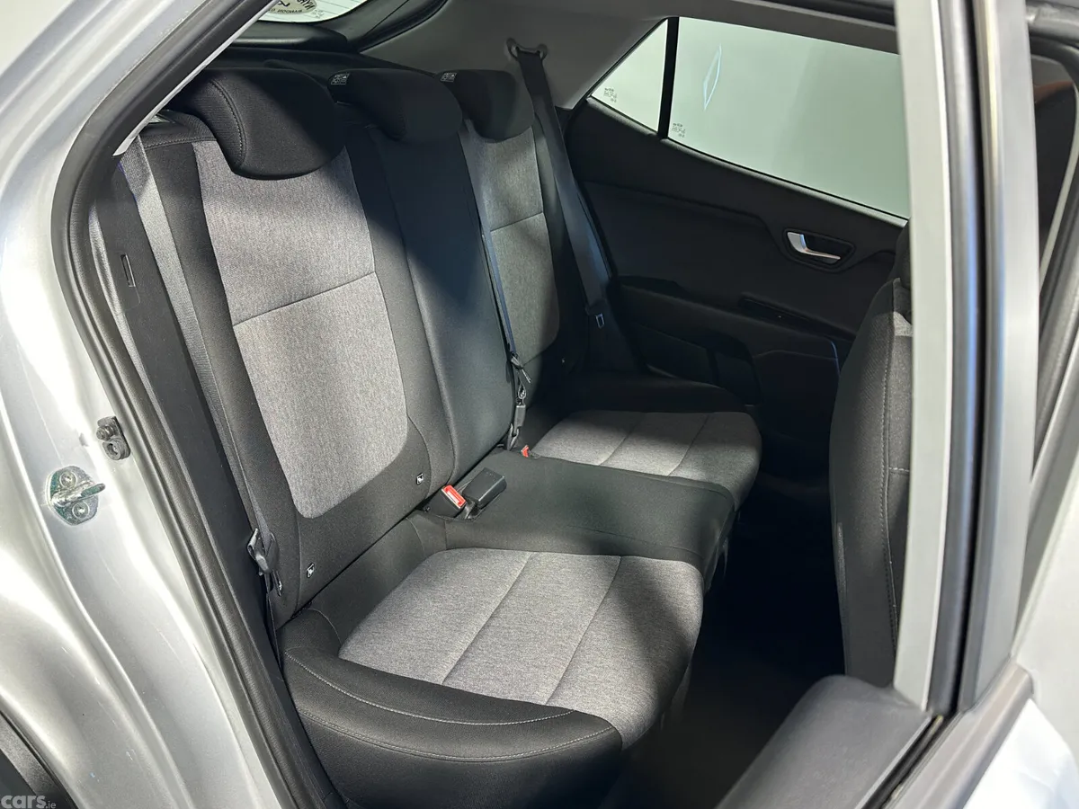 Kia Stonic Hatchback, Petrol, 2021, Grey