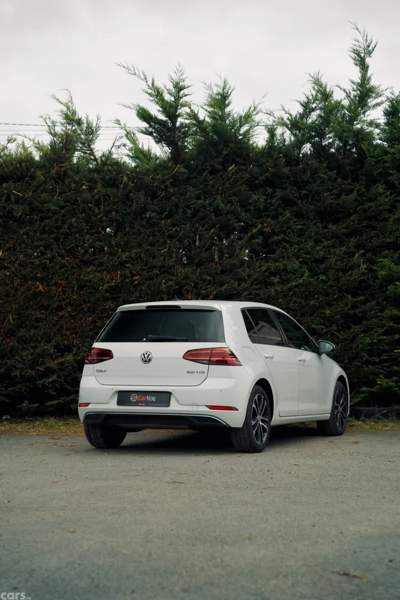 Volkswagen Golf Hatchback, Diesel, 2019, White