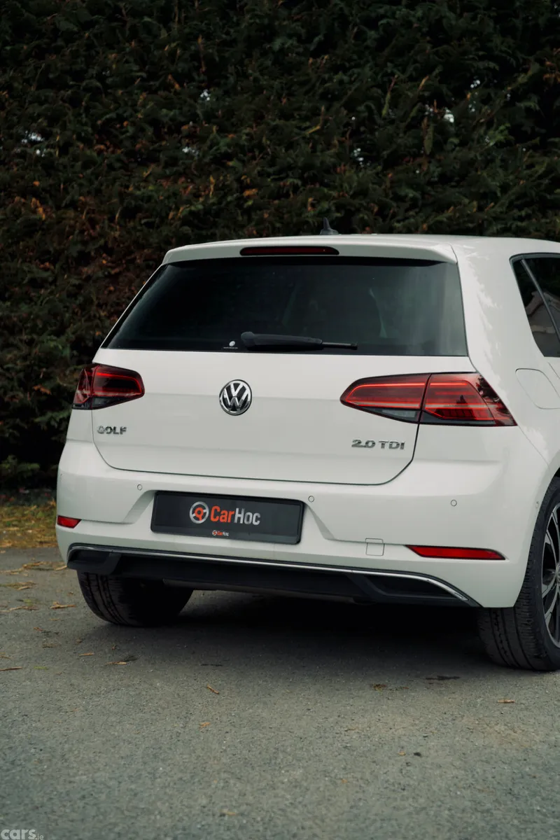 Volkswagen Golf Hatchback, Diesel, 2019, White