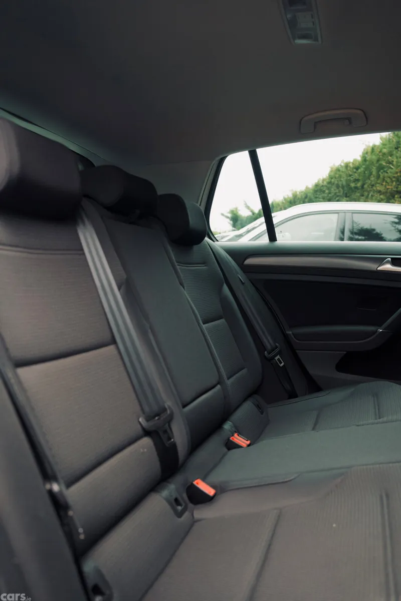 Volkswagen Golf Hatchback, Diesel, 2019, White