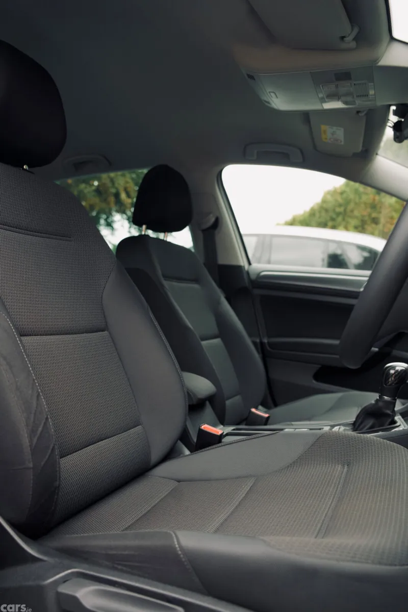 Volkswagen Golf Hatchback, Diesel, 2019, White