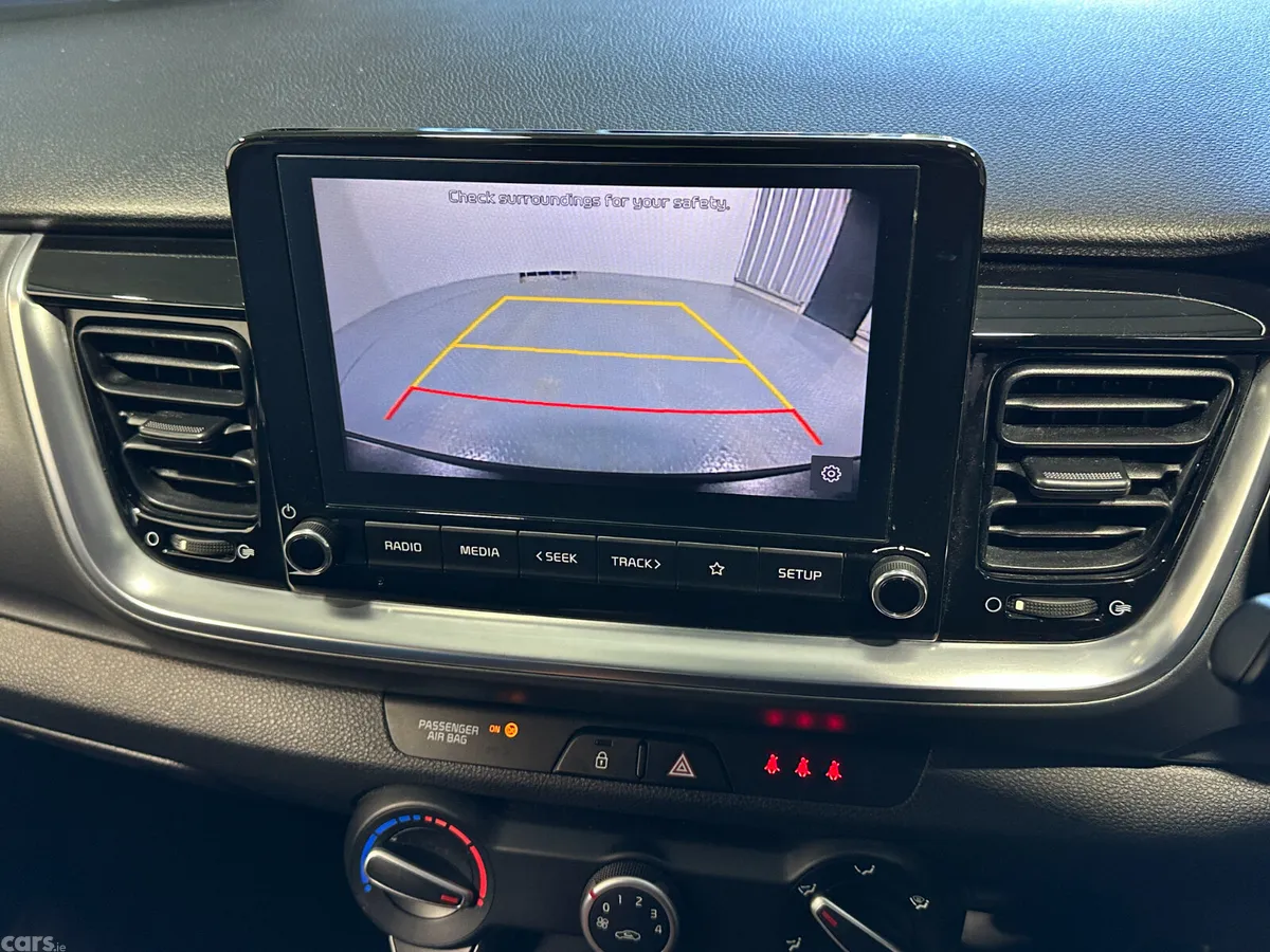 Kia Stonic Hatchback, Petrol, 2021, Grey