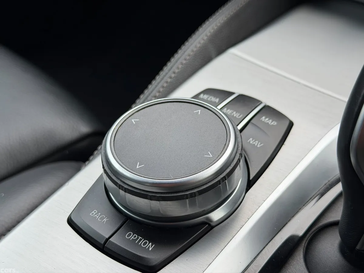 BMW 5-Series Saloon, Diesel, 2019, Black