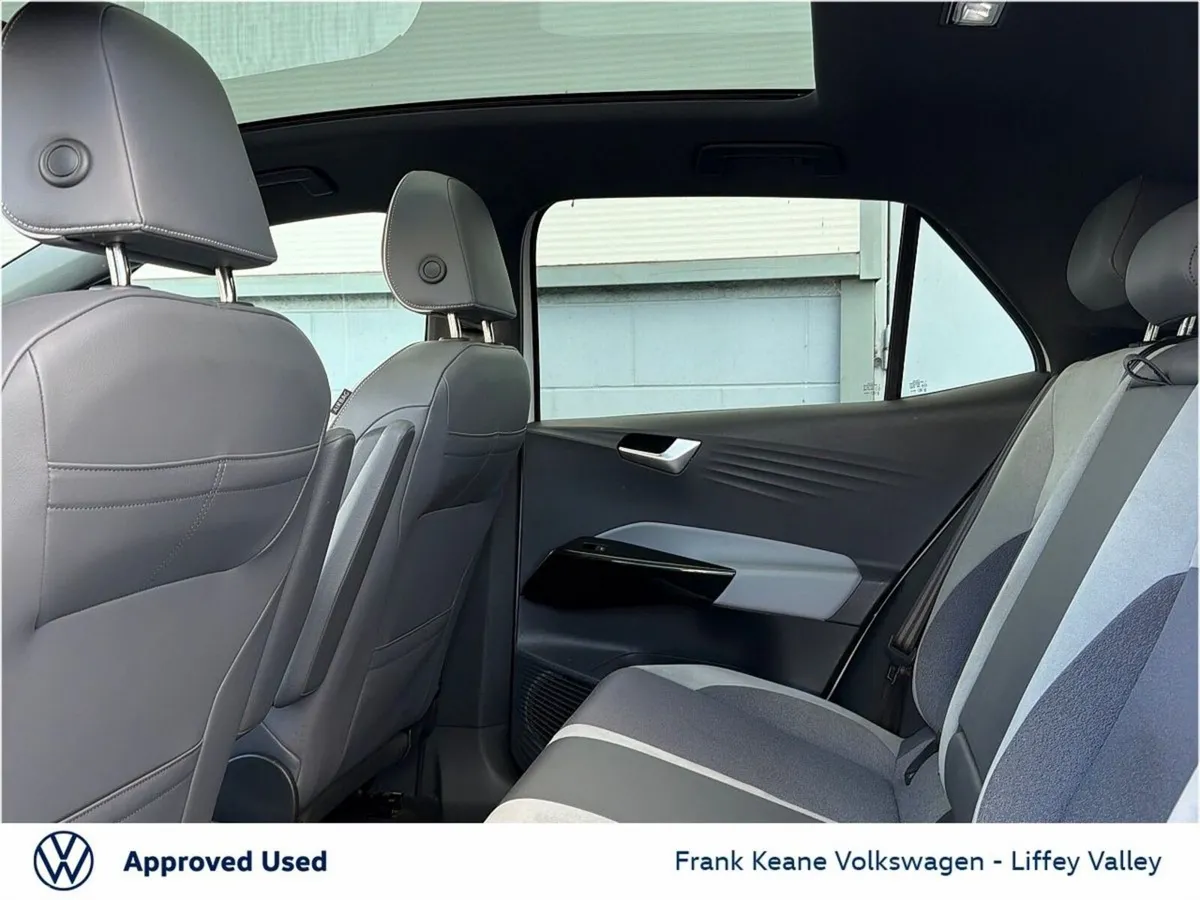 Volkswagen ID.3 Hatchback, Electric, 2021, White