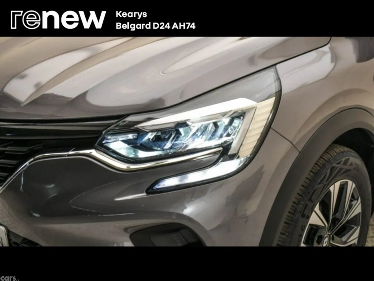 Renault Captur Hatchback, Petrol, 2023, Grey