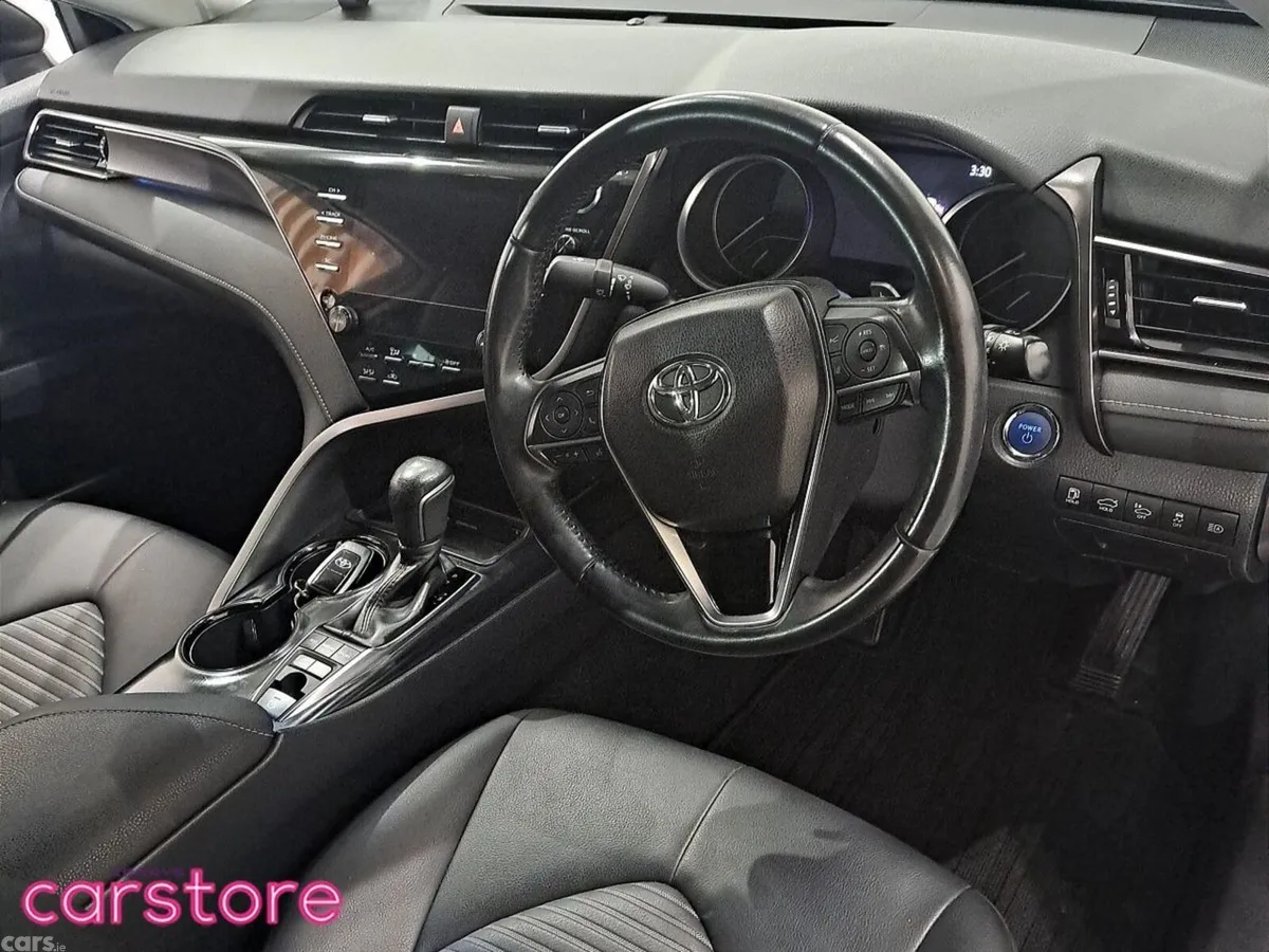Toyota Camry Saloon, Petrol Hybrid, 2020, Black